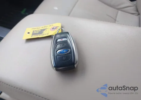 2017 Subaru Outback 2.5I Limited из США, поврежденный, VIN 4S4BSAKC7H3371324